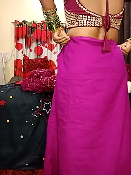 Snapshot of INDIANDESIMATURE chatting on 02/15/25, 11:39 INDIANDESIMATURE online show from 02/15/25, 11:39