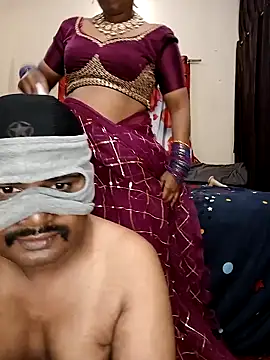 Snapshot of INDIANDESIMATURE chatting on 02/25/25, 10:26 INDIANDESIMATURE online show from 02/25/25, 10:26