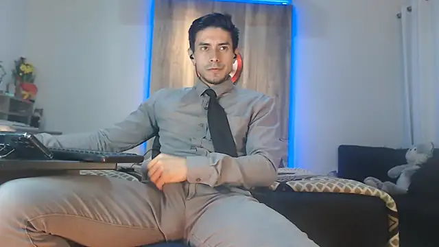 Andrew 4  online show from 09/09/25, 05:29