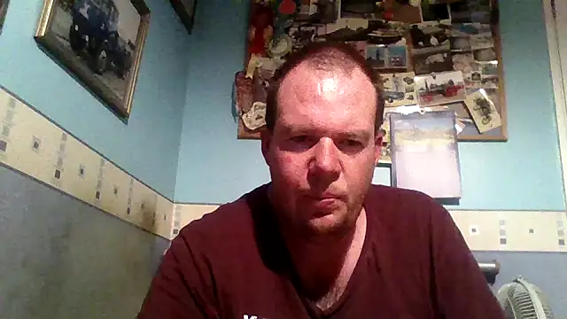 thickdick12331 online show from 10/25/25, 08:58