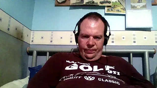 thickdick12331 online show from 11/24/25, 10:09