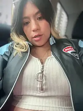 Snapshot of BA_BYY chatting on 03/04/25, 03:15 BA BYY online show from 03/04/25, 03:15