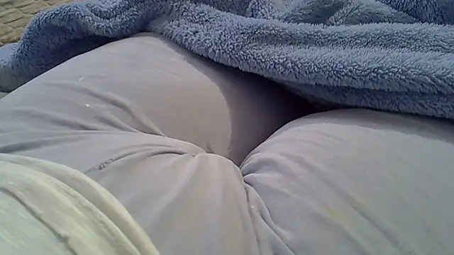 perescam online show from 10/27/25, 06:23