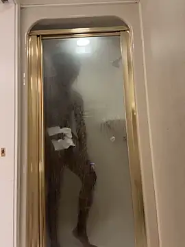 Snapshot of blue5455 chatting on 02/28/25, 05:37 blue5455 online show from 02/28/25, 05:37