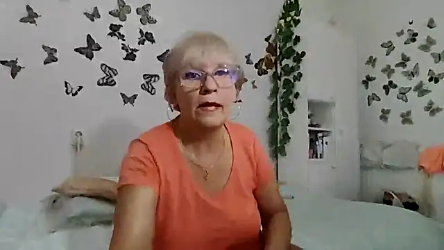 Ghertrude52 online show from 09/16/25, 03:07
