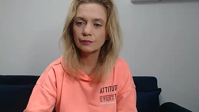 MysticCreature online show from 02/02/25, 06:15