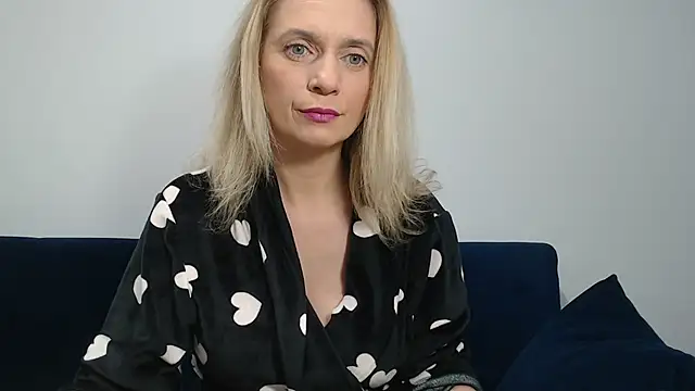 MysticCreature online show from 02/08/25, 06:12