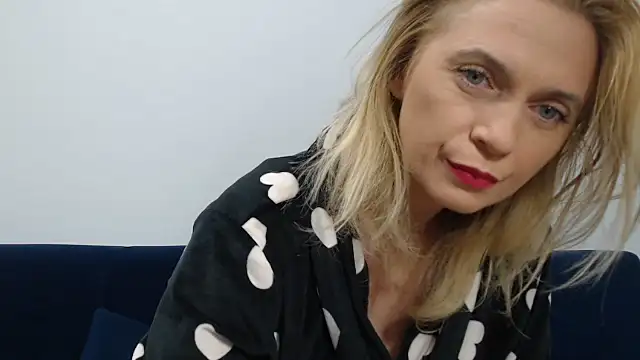 MysticCreature online show from 10/06/25, 03:15