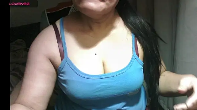 Snapshot of Hotpinay43 chatting on 01/30/25, 10:30 Hotpinay43 online show from 01/30/25, 10:30