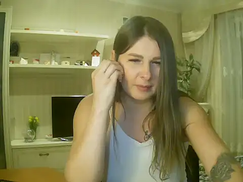 Snapshot of Valerivv chatting on 02/24/25, 11:52 Valerivv online show from 02/24/25, 11:52