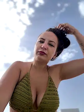 itsCassie online show from 10/12/25, 11:31