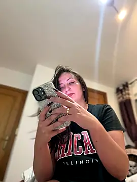 itsCassie online show from 10/27/25, 05:50