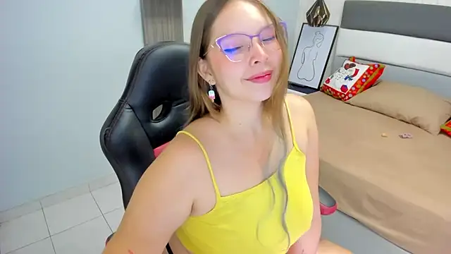 LEYNABRAUN online show from 01/03/25, 12:52