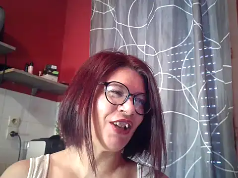 Snapshot of jennylovence chatting on 12/19/24, 08:56 jennylovence online show from 12/19/24, 08:56