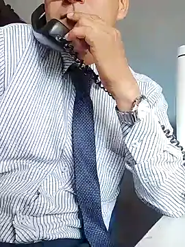 Snapshot of Business_dickkk chatting on 01/31/25, 02:07 Business dickkk online show from 01/31/25, 02:07