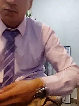 Snapshot of Business_dickkk chatting on 02/27/25, 07:15 Business dickkk online show from 02/27/25, 07:15