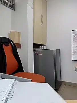 Snapshot of Business_dickkk chatting on 03/15/25, 03:59 Business dickkk online show from 03/15/25, 03:59