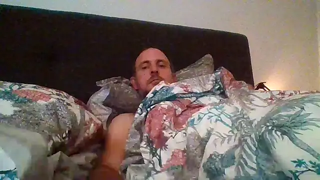 verylargecock online show from 09/16/25, 09:27