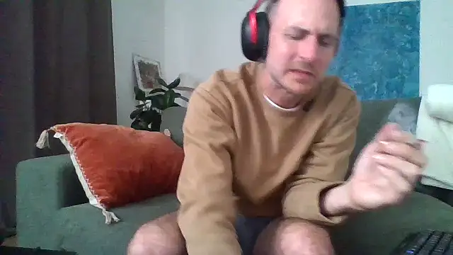 verylargecock online show from 09/22/25, 12:40