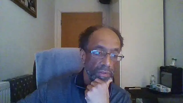 rauncher1 online show from 11/06/25, 09:43