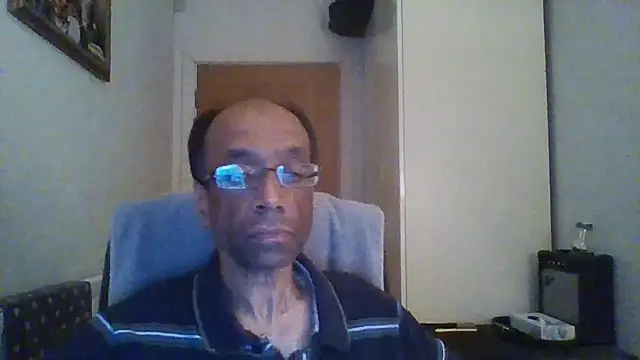 rauncher1 online show from 11/08/25, 09:24