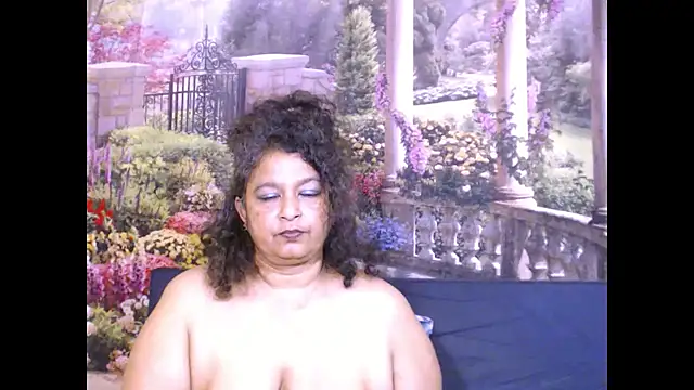 Snapshot of indianstar75 chatting on 02/06/25, 11:26 indianstar75 online show from 02/06/25, 11:26