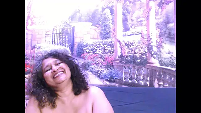 Snapshot of indianstar75 chatting on 02/25/25, 11:11 indianstar75 online show from 02/25/25, 11:11