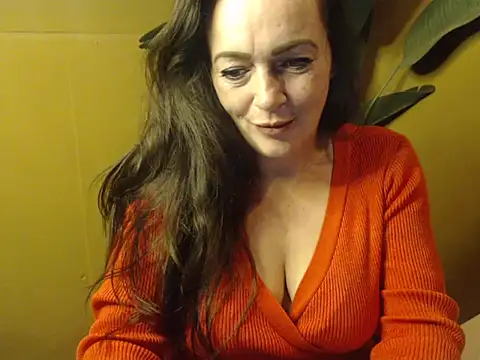 cloe85nl online show from 12/27/24, 02:22