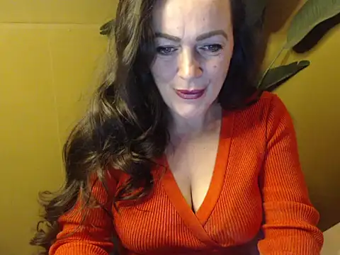 cloe85nl online show from 12/28/24, 10:47