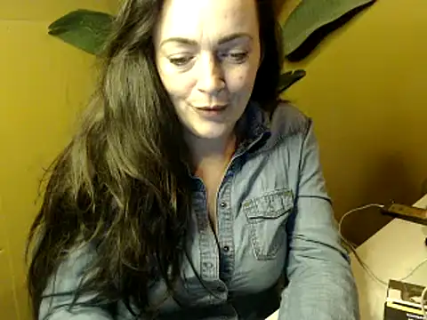 cloe85nl online show from 02/05/25, 07:20