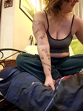 Snapshot of Cutegirlforyou chatting on 12/21/24, 07:45 Cutegirlforyou online show from 12/21/24, 07:45