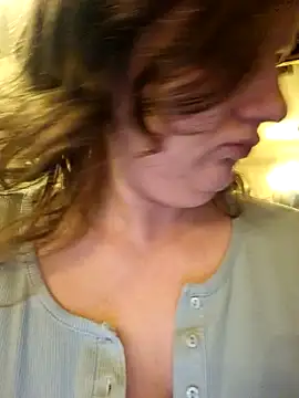 Snapshot of Cutegirlforyou chatting on 01/04/25, 07:45 Cutegirlforyou online show from 01/04/25, 07:45