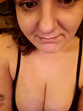 Snapshot of Cutegirlforyou chatting on 02/11/25, 07:44 Cutegirlforyou online show from 02/11/25, 07:44