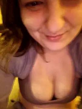 Snapshot of Cutegirlforyou chatting on 03/02/25, 07:54 Cutegirlforyou online show from 03/02/25, 07:54