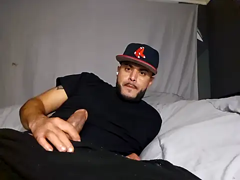 gardy8585 online show from 01/07/25, 02:30