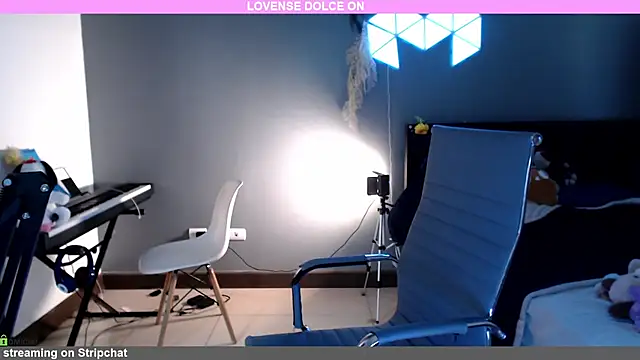 minarocket  online show from 02/28/25, 05:15