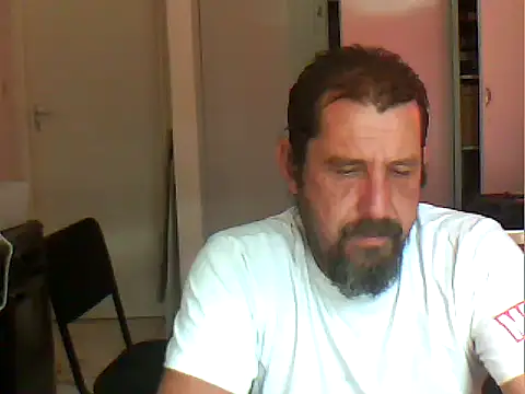 Snapshot of TryingWind chatting on 02/22/25, 01:24 TryingWind online show from 02/22/25, 01:24