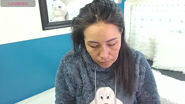 gaby trent online show from 02/17/25, 01:42