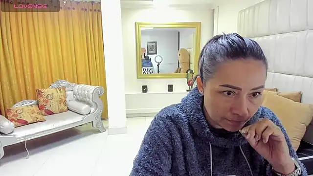 gaby trent online show from 03/06/25, 01:03