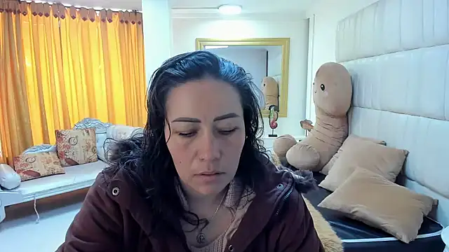 gaby trent online show from 03/08/25, 01:25