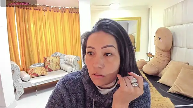 gaby trent online show from 03/11/25, 12:39