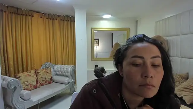 gaby trent online show from 10/14/25, 01:56