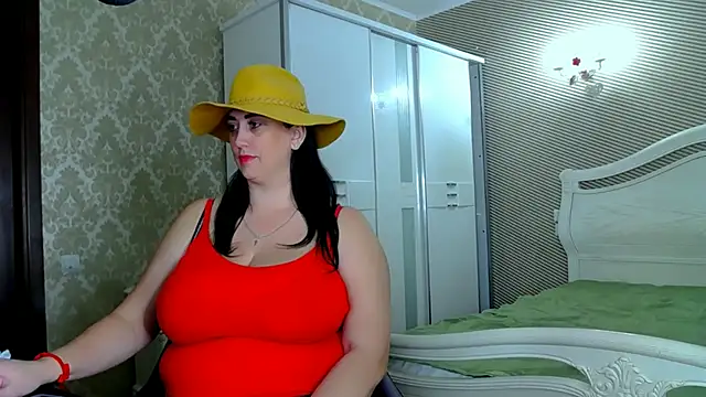 Snapshot of Evelyn_Shy chatting on 01/08/25, 09:53 Evelyn Shy online show from 01/08/25, 09:53