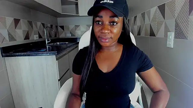 Snapshot of cristaaalclocks1 chatting on 01/27/25, 01:09 cristaaalclocks1 online show from 01/27/25, 01:09