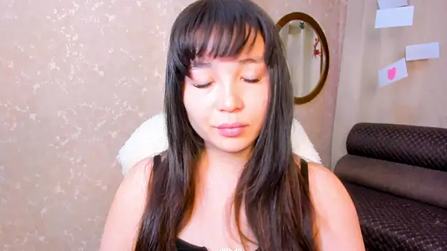 Snapshot of AyaMoon chatting on 02/13/25, 03:18 AyaMoon online show from 02/13/25, 03:18