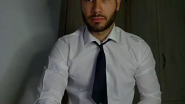 Snapshot of Justynn1 chatting on 09/30/25, 09:31 Justynn1 online show from 09/30/25, 09:31