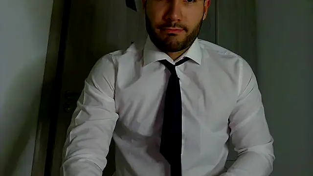 Snapshot of Justynn1 chatting on 10/19/25, 08:53 Justynn1 online show from 10/19/25, 08:53