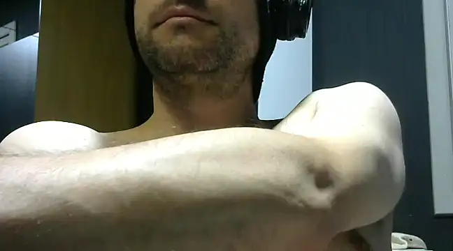 gauchors20 online show from 12/21/24, 10:06