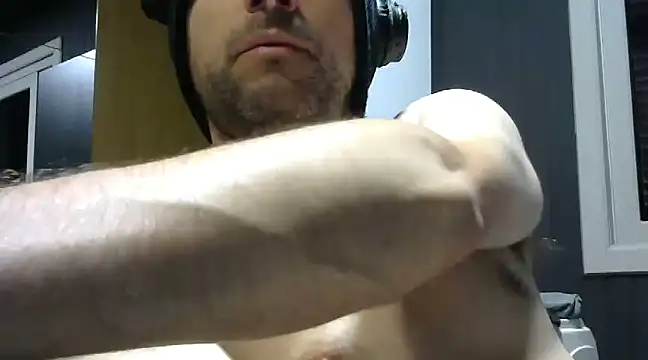 gauchors20 online show from 12/29/24, 10:56