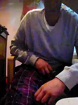 tedddy123 online show from 09/12/25, 09:04